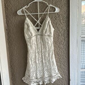 White lace mini dress fashion nova medium 6-8
